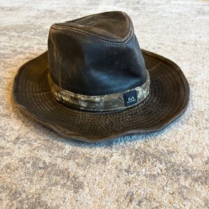 Realtree Camo Brown Leather Cowboy Western Distressed Hat